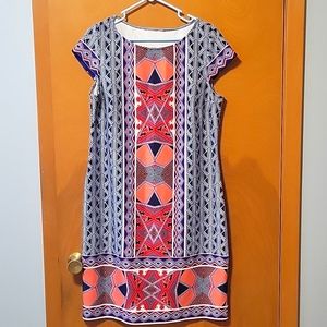 Scoopneck body con dress